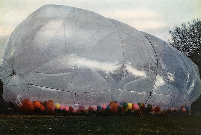 Christo. Domus 448 March 1967, 51